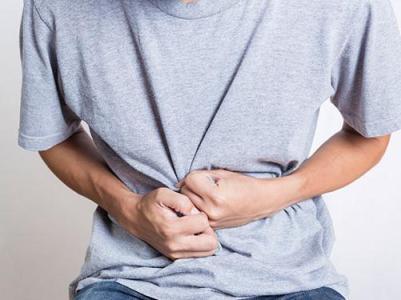 男主胃痛视频,男主勇敢面对挑战