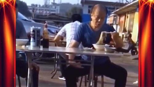 老头视频a,探寻其背后的故事与影响