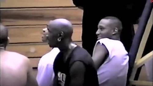 乔丹来中国视频